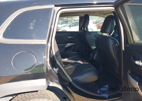 2018 Jeep Cherokee Trailhawk 4X4 from USA, damaged, VIN 1C4PJMBX5JD513090